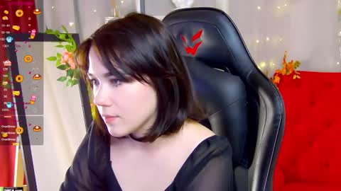 Snapshot of kelly_fooxx chatting on November 2025 09:35:01 AM Kelly online show from November 2025 09:35:01 AM