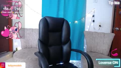 Snapshot of kelly_richardson1 chatting on October 2025 09:01:01 PM elena online show from October 2025 09:01:01 PM