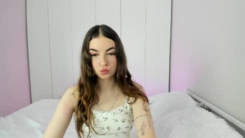 kelly_sallazar online show from May 2026 09:25:02 AM