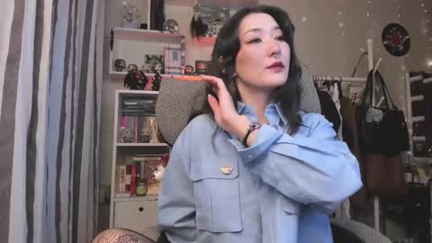 Leia online show from December 2025 07:15:02 AM