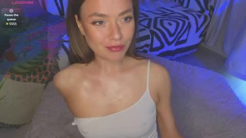 Snapshot of kellyfouler chatting on April 2026 03:17:01 PM KellyFouler online show from April 2026 03:17:01 PM