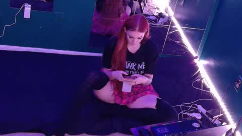 Kelly Payne online show from April 2026 11:46:02 PM