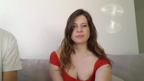 Snapshot of kellyvenous chatting on November 2025 01:33:02 PM Kelly online show from November 2025 01:33:02 PM