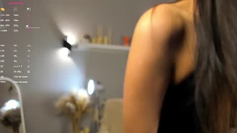 Snapshot of kellyy_bern chatting on July 2026 01:18:01 AM kellyy_bern online show from July 2026 01:18:01 AM
