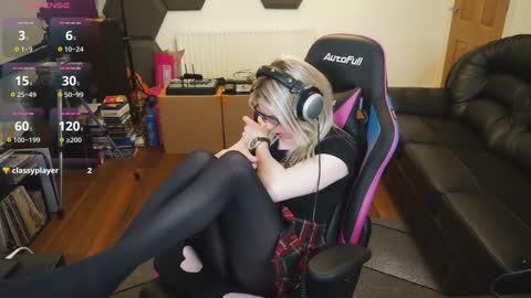 kelseycobalt online show from December 2024 09:01:01 PM