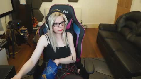 kelseycobalt online show from February 2025 11:58:02 PM