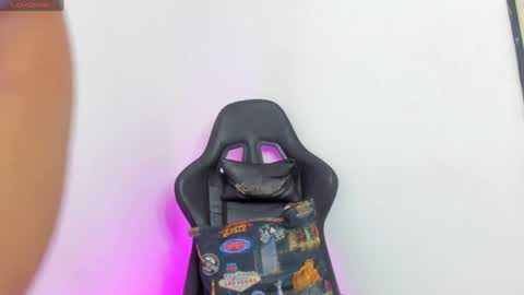 kelsi_steele online show from April 2026 02:54:01 AM