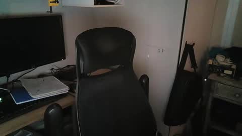 kelvin06133 online show from February 2025 06:26:02 PM