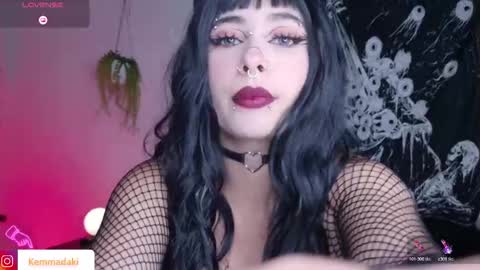 Kemma online show from November 2025 11:09:01 PM