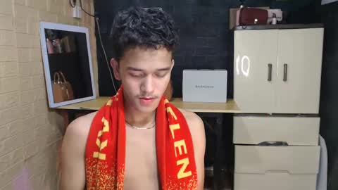 Snapshot of ken_bigcockxx chatting on February 2025 10:36:02 AM Ken online show from February 2025 10:36:02 AM