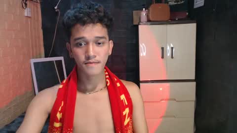 Snapshot of ken_bigcockxx chatting on February 2025 11:34:01 AM Ken online show from February 2025 11:34:01 AM