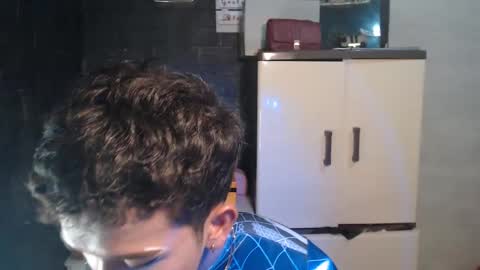 Snapshot of ken_bigcockxx chatting on February 2025 01:33:02 PM Ken online show from February 2025 01:33:02 PM