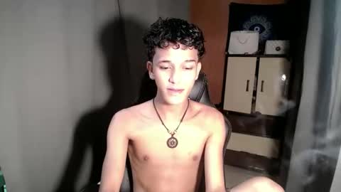 Snapshot of ken_bigcockxx chatting on November 2025 02:49:02 PM Ken online show from November 2025 02:49:02 PM