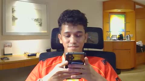 Snapshot of ken_bigcockxx chatting on November 2025 10:40:02 AM Ken online show from November 2025 10:40:02 AM