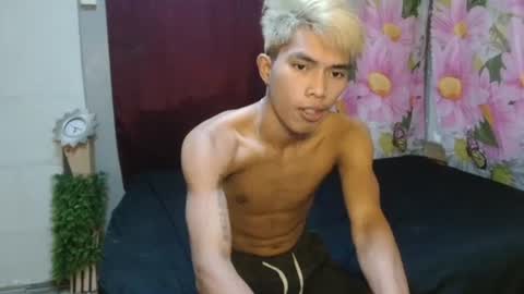 Snapshot of ken_minjun chatting on July 2026 01:17:01 PM ken_minjun online show from July 2026 01:17:01 PM
