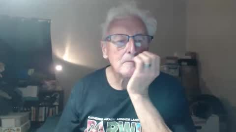 Snapshot of kencollingwood chatting on October 2025 02:26:01 PM Ken online show from October 2025 02:26:01 PM