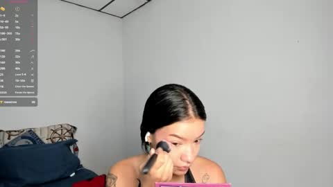 Kendal online show from February 2025 02:59:02 PM