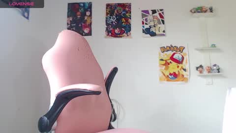 Snapshot of kendall_ros chatting on December 2024 05:34:01 PM kendall ross online show from December 2024 05:34:01 PM