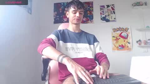 Snapshot of kendall_ros chatting on January 2025 04:38:01 PM kendall ross online show from January 2025 04:38:01 PM