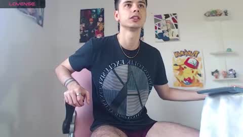 Snapshot of kendall_ros chatting on January 2025 05:22:02 PM kendall ross online show from January 2025 05:22:02 PM