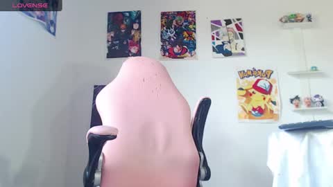 Snapshot of kendall_ros chatting on January 2025 07:10:02 PM kendall ross online show from January 2025 07:10:02 PM