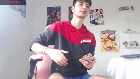 Snapshot of kendall_ros chatting on January 2025 03:55:02 PM kendall ross online show from January 2025 03:55:02 PM