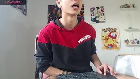 Snapshot of kendall_ros chatting on January 2025 07:07:02 PM kendall ross online show from January 2025 07:07:02 PM