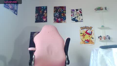 Snapshot of kendall_ros chatting on January 2025 07:08:01 PM kendall ross online show from January 2025 07:08:01 PM