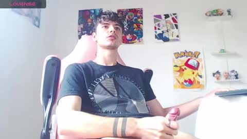 Snapshot of kendall_ros chatting on February 2025 05:23:02 PM kendall ross online show from February 2025 05:23:02 PM