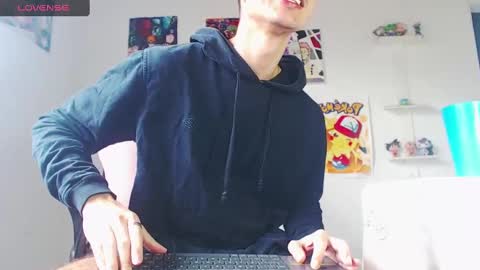 Snapshot of kendall_ros chatting on February 2025 03:47:02 PM kendall ross online show from February 2025 03:47:02 PM