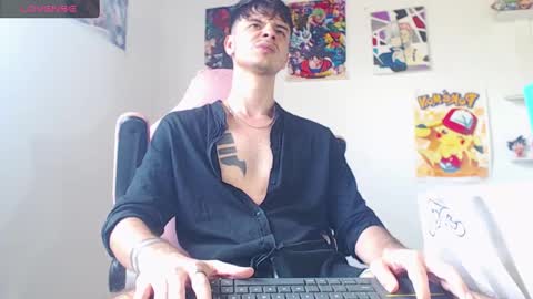 Snapshot of kendall_ros chatting on February 2025 06:21:01 PM kendall ross online show from February 2025 06:21:01 PM