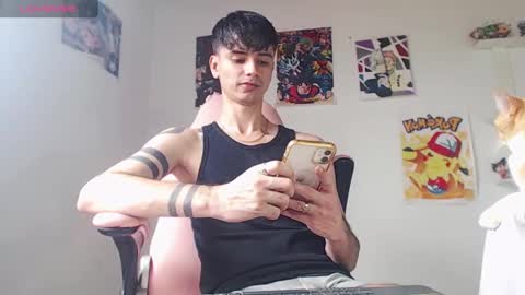 Snapshot of kendall_ros chatting on February 2025 03:31:02 PM kendall ross online show from February 2025 03:31:02 PM