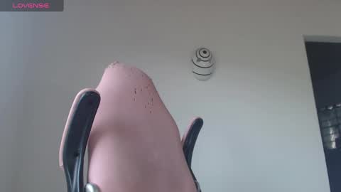 Snapshot of kendall_ros chatting on September 2025 02:50:01 PM kendall ross online show from September 2025 02:50:01 PM