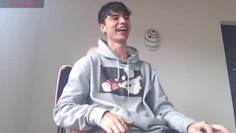 Snapshot of kendall_ros chatting on October 2025 03:16:01 PM kendall ross online show from October 2025 03:16:01 PM