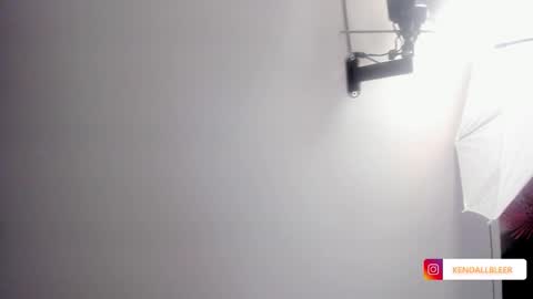 Snapshot of kendallbleer chatting on November 2025 11:47:02 AM kendallbleer online show from November 2025 11:47:02 AM