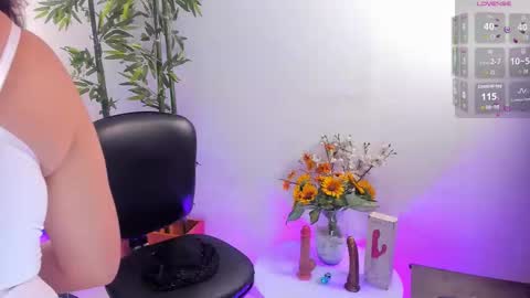 Kendall online show from September 2025 09:26:02 PM