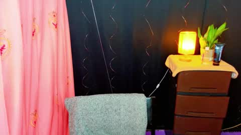 Kendall  online show from January 2026 07:11:01 PM