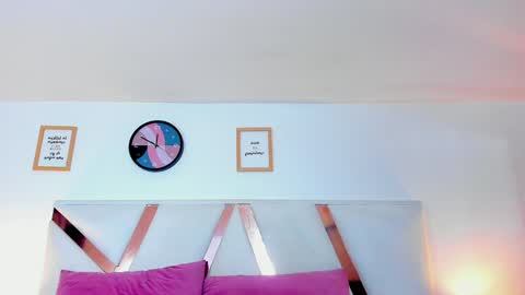   online show from January 2025 02:58:02 AM