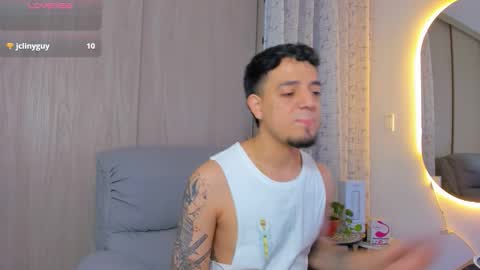 Snapshot of kendel_dimitri chatting on November 2025 06:35:02 AM kendel_dimitri online show from November 2025 06:35:02 AM