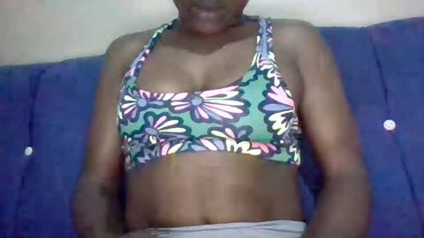 kendie_que online show from December 2025 09:07:01 AM