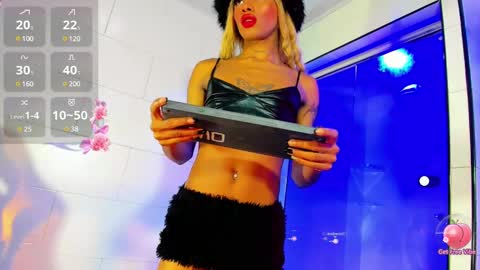 Snapshot of kendra_bailey chatting on December 2024 05:23:02 PM Kendra Bailey online show from December 2024 05:23:02 PM