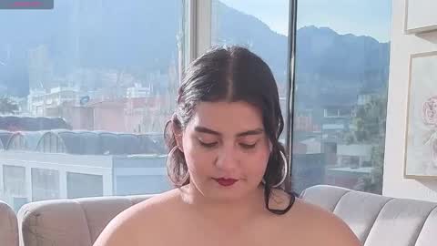 Kendra crow online show from November 2025 12:16:02 PM