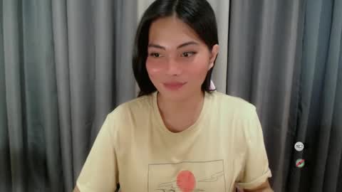 K E N D R A online show from February 2025 04:26:02 AM