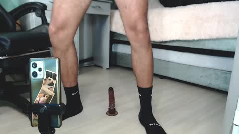 Chriss Morales online show from February 2025 02:30:01 AM