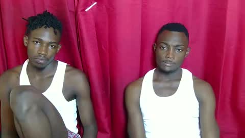 Snapshot of kenna_ass chatting on October 2025 10:58:02 AM Kenia online show from October 2025 10:58:02 AM