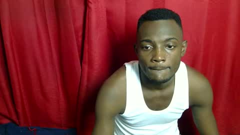 Snapshot of kenna_ass chatting on October 2025 11:17:01 AM Kenia online show from October 2025 11:17:01 AM