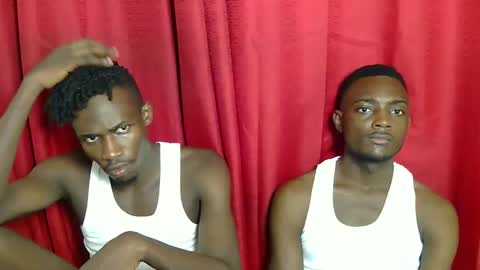 Snapshot of kenna_ass chatting on October 2025 12:17:02 PM Kenia online show from October 2025 12:17:02 PM