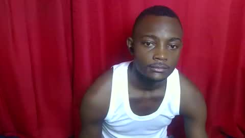 Snapshot of kenna_ass chatting on November 2025 08:37:01 AM Kenia online show from November 2025 08:37:01 AM