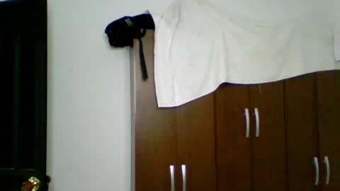 Snapshot of kennerfox77 chatting on July 2026 09:35:01 AM Kennfox777 online show from July 2026 09:35:01 AM