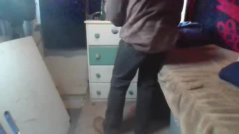 kenneth69h online show from October 2025 05:57:02 PM
